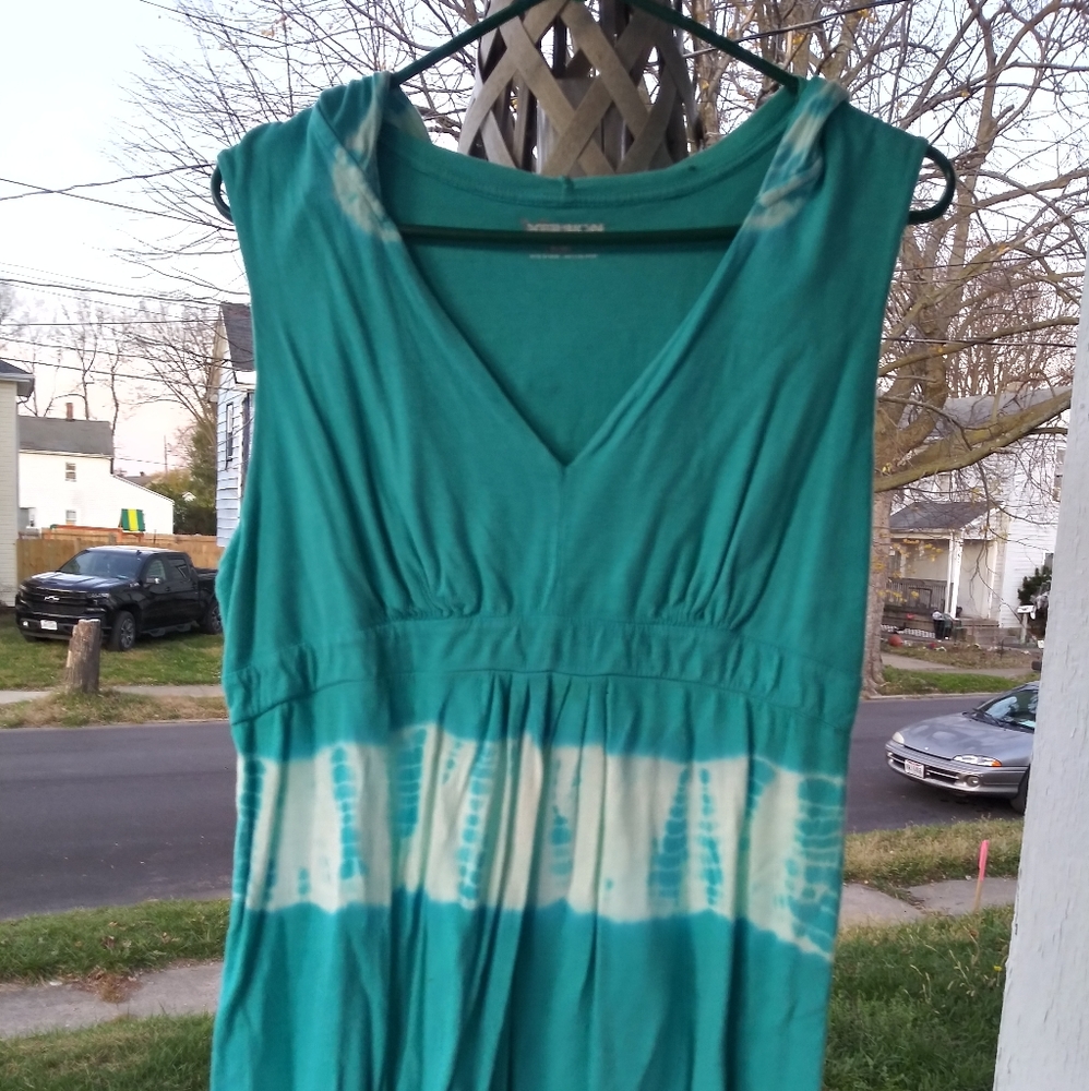 Teal and White Hoodied Sleeveless t-shirt